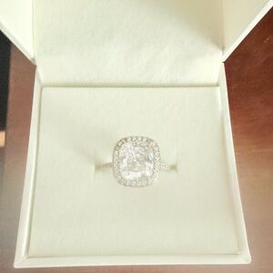 Beautiful Maxine moissanite sterling silver ring size 6